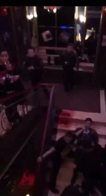 谭竹酒吧客人爆料视频,顾客爆料视频揭露惊人真相  第3张 谭竹酒吧客人爆料视频,顾客爆料视频揭露惊人真相  第3张