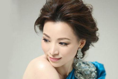莎娜爆料主持是谁啊视频,揭秘“根据莎娜爆料主持是谁啊”视频背后的神秘主持  第2张 莎娜爆料主持是谁啊视频,揭秘“根据莎娜爆料主持是谁啊”视频背后的神秘主持  第2张