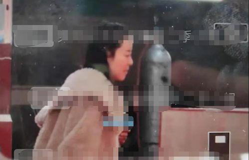 猪刚鬣大姐爆料视频在线观看,揭秘娱乐圈不为人知的一面  第2张 猪刚鬣大姐爆料视频在线观看,揭秘娱乐圈不为人知的一面  第2张