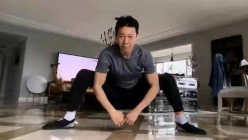 张丰毅老婆爆料视频播放,揭秘明星夫妻背后的故事  第3张 张丰毅老婆爆料视频播放,揭秘明星夫妻背后的故事  第3张