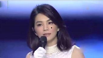 娱乐圈爆料的狐狸是谁呀,狐狸真身揭秘,竟是这位明星!  第2张 娱乐圈爆料的狐狸是谁呀,狐狸真身揭秘,竟是这位明星!  第2张